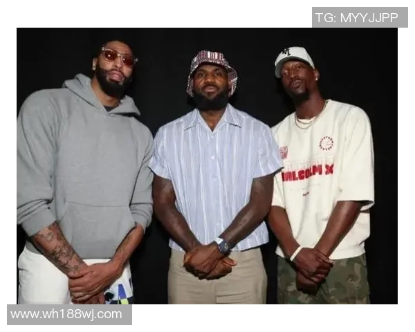 篮球与足球巨星同框合影震撼全场跨界友谊展现运动员魅力